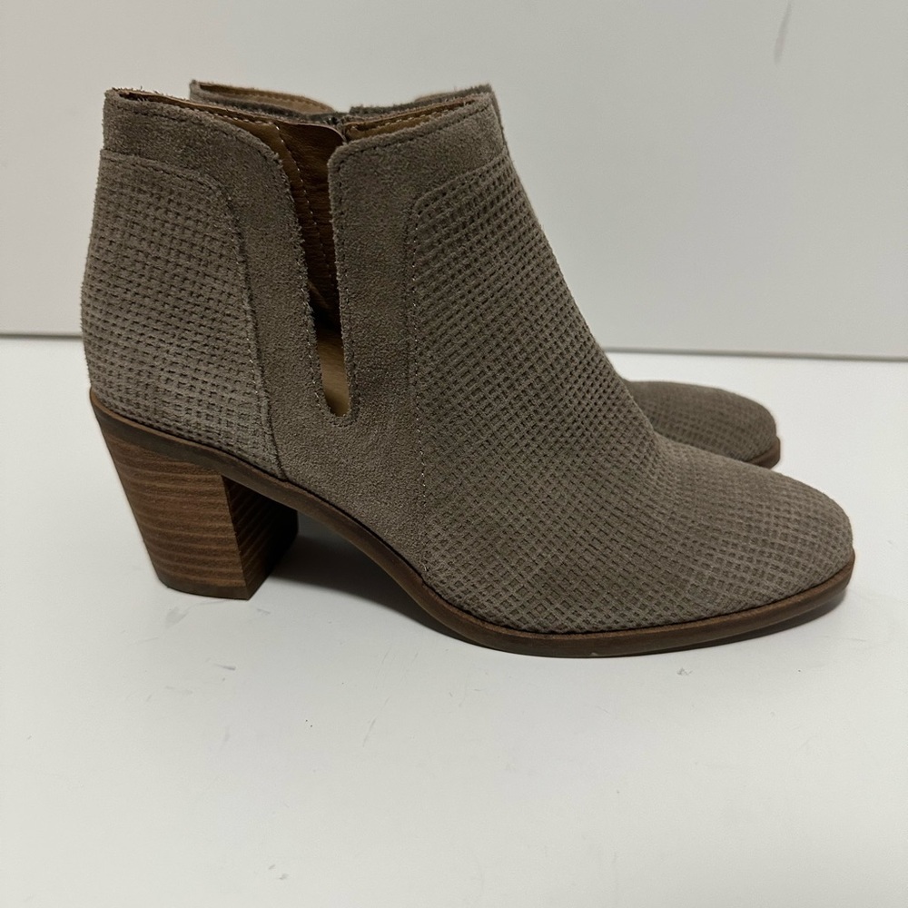 🤠 Lucky Brand Ponic Suede Western Ankle Booties - Titanium Grey (Size 6.5, NIB) - Picture 3 of 12